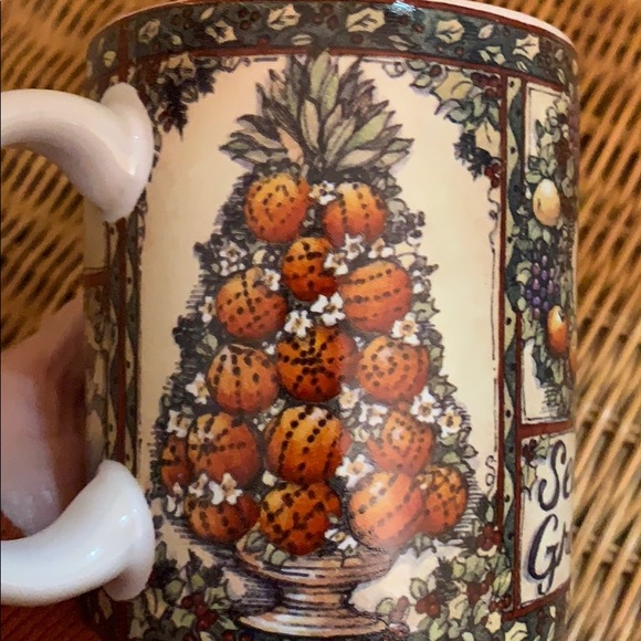 Lang and Wise 1998 ‘Holiday Hospitality’ Mug - Picture 9 of 9